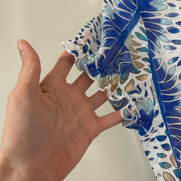 Blue Patterned Women's Sheer Top, Size 12 - Picture 3 of 4